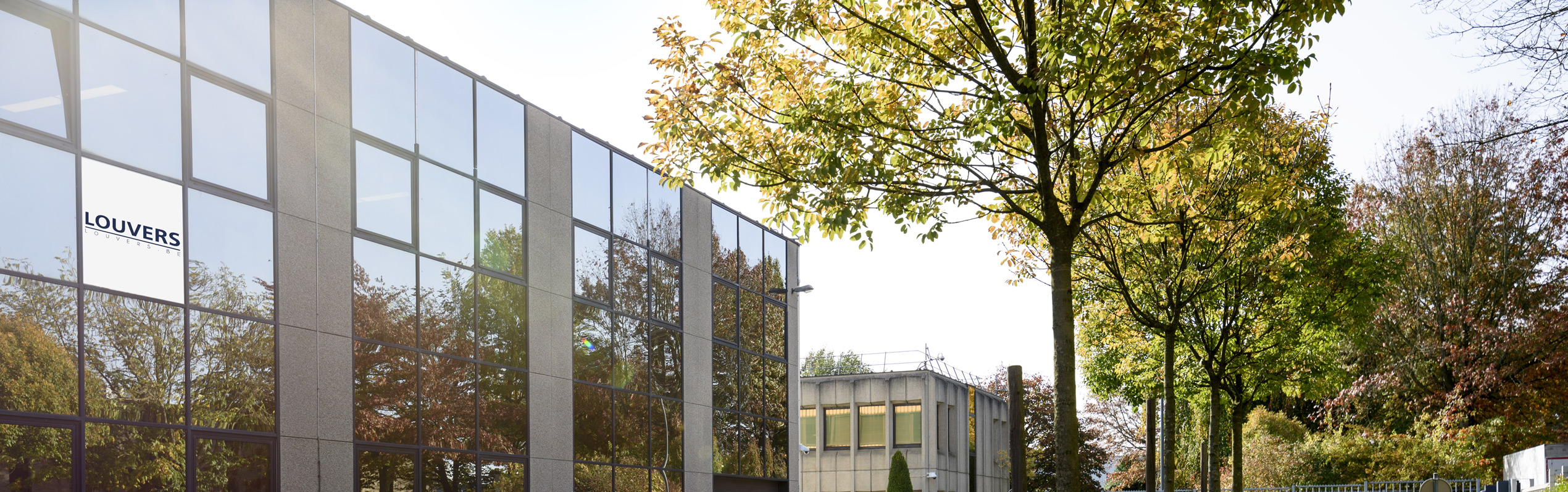 Contact Louvers